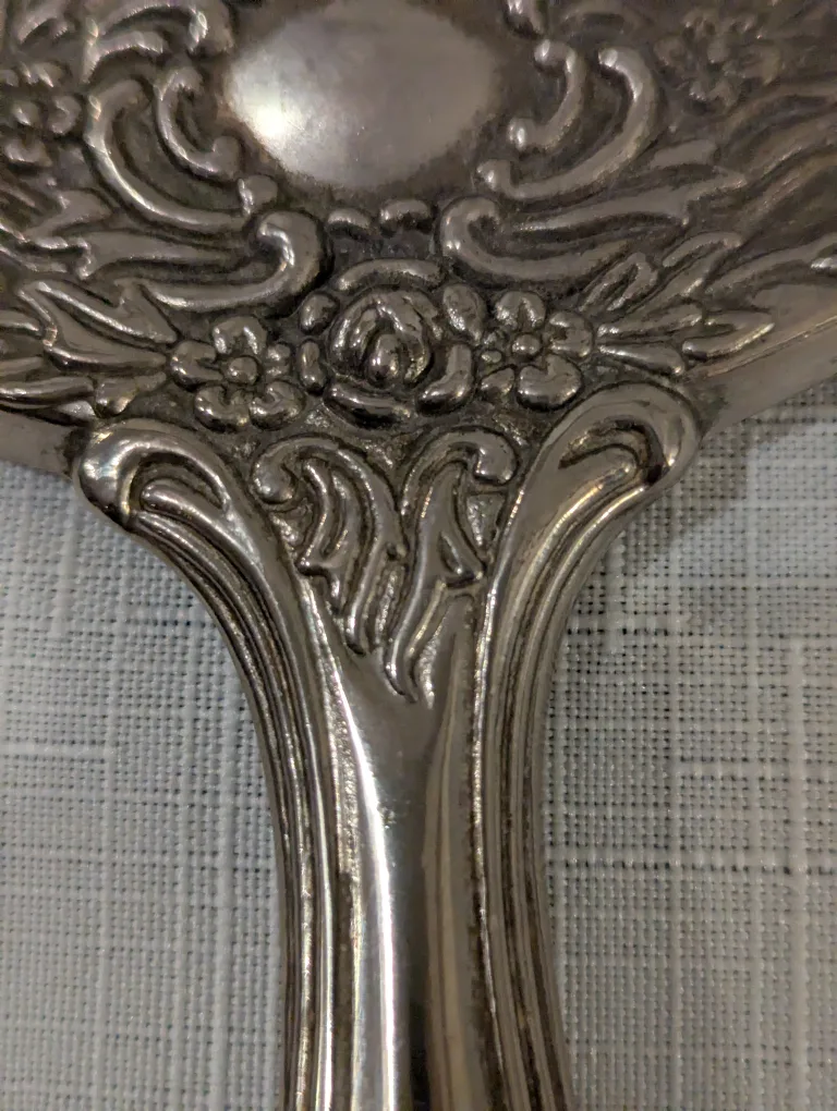 Vintage Ornate Handheld Mirror image indicator(7)