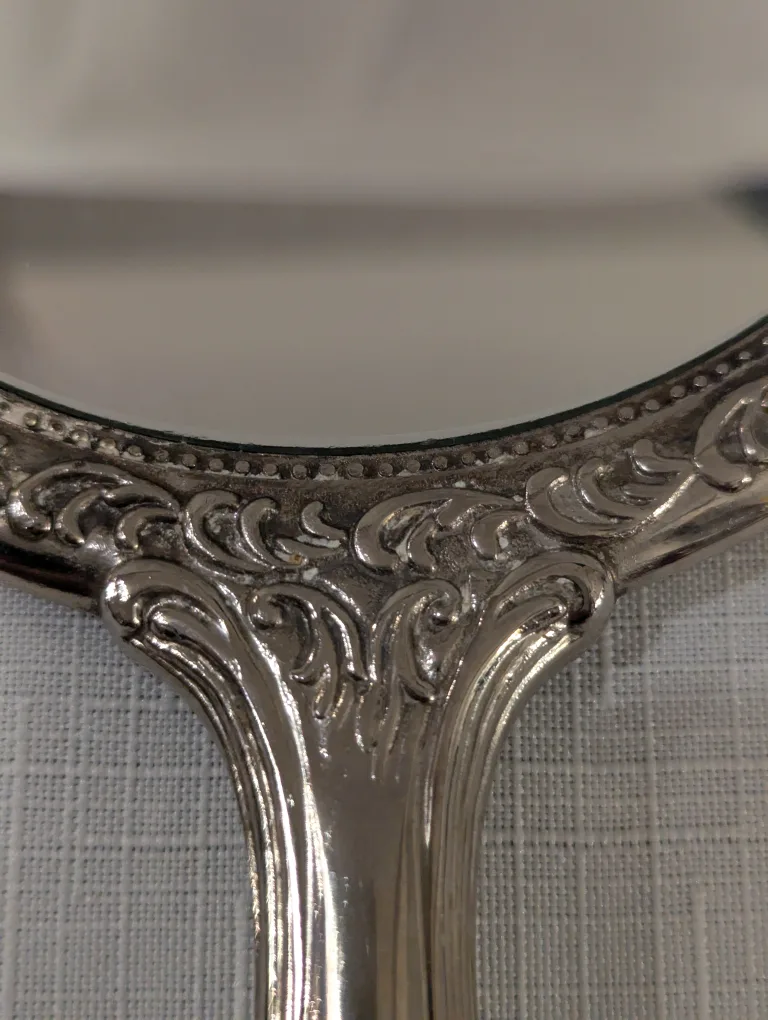 Vintage Ornate Handheld Mirror image indicator(8)