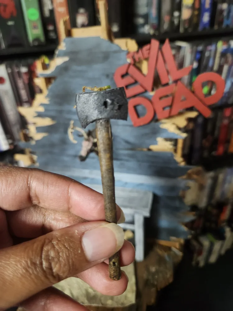 "The Evil Dead" Diorama image indicator(4)