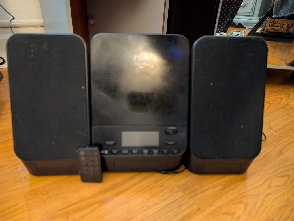 Mini Stereo System with CD Player and Remote