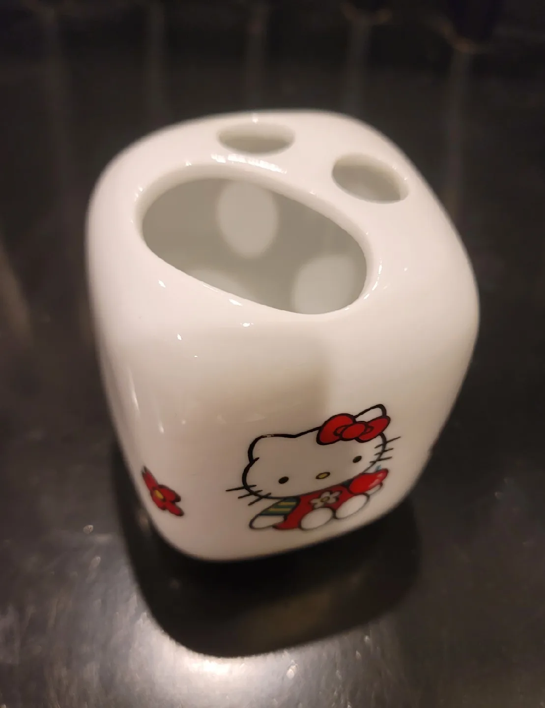 Hello Kitty Toothbrush Holder thumbnail