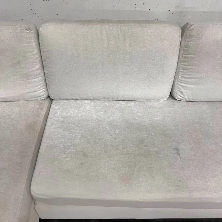 Apartment sectional. L shaped sofa couch. delivery image indicator(10)