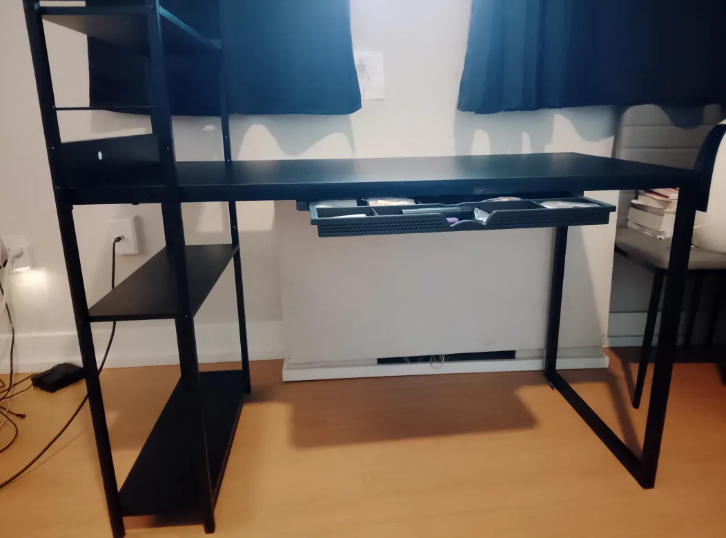 Black Desk with Shelves image indicator(3)