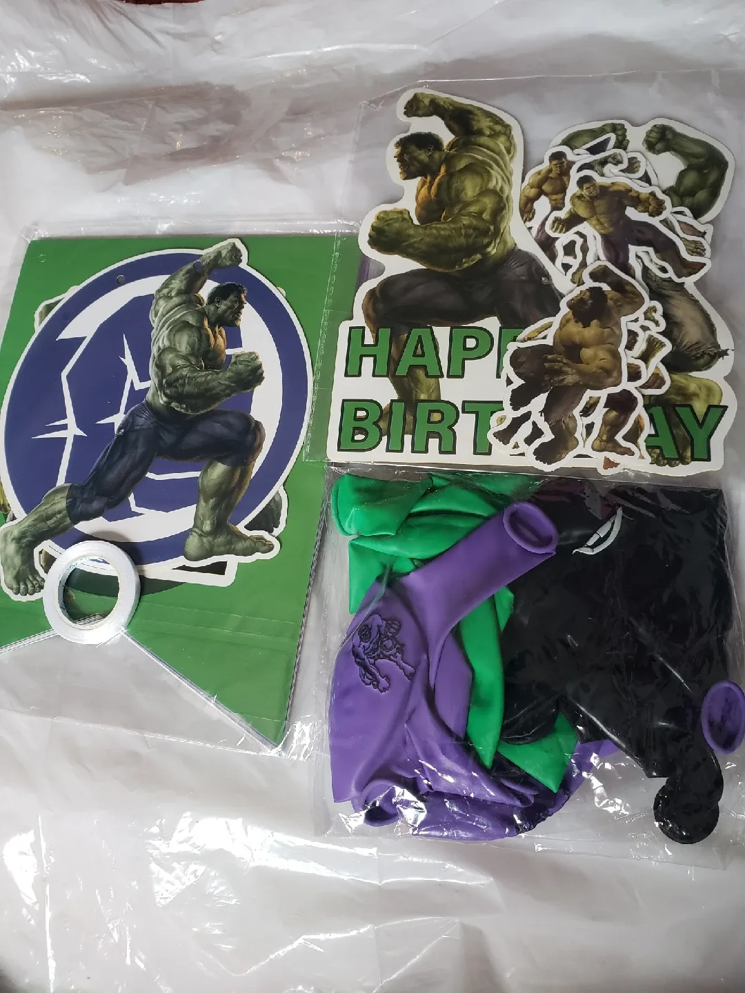 Hulk Birthday Party Decoration Set image indicator(2)