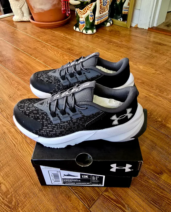 Under Armour Kids Shoes 13C image indicator(2)