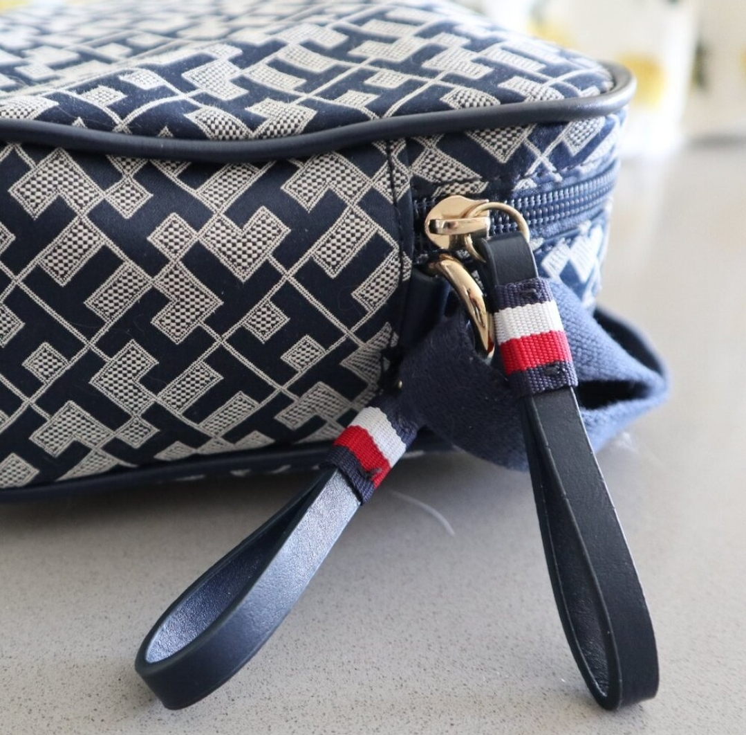 Tommy Hilfiger Crossbody Bag - photo 5