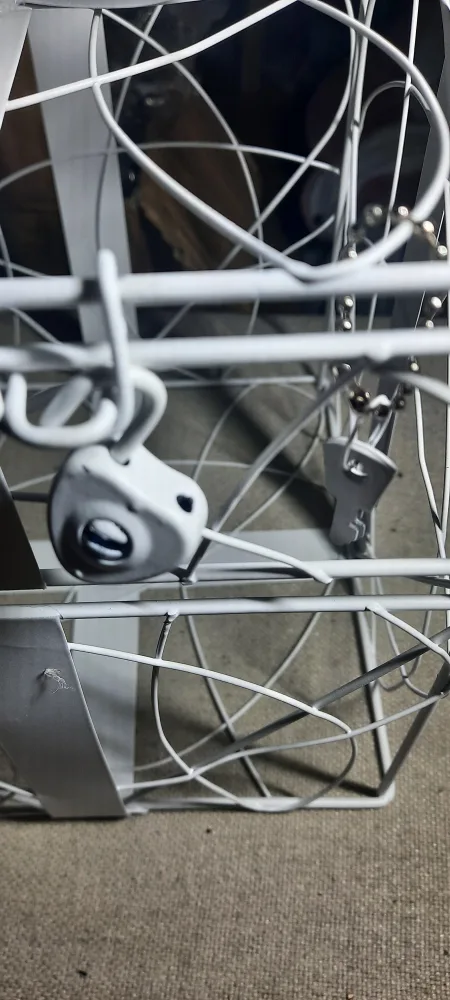 Used once Simplicity White Metal Wedding Card Box image indicator(5)