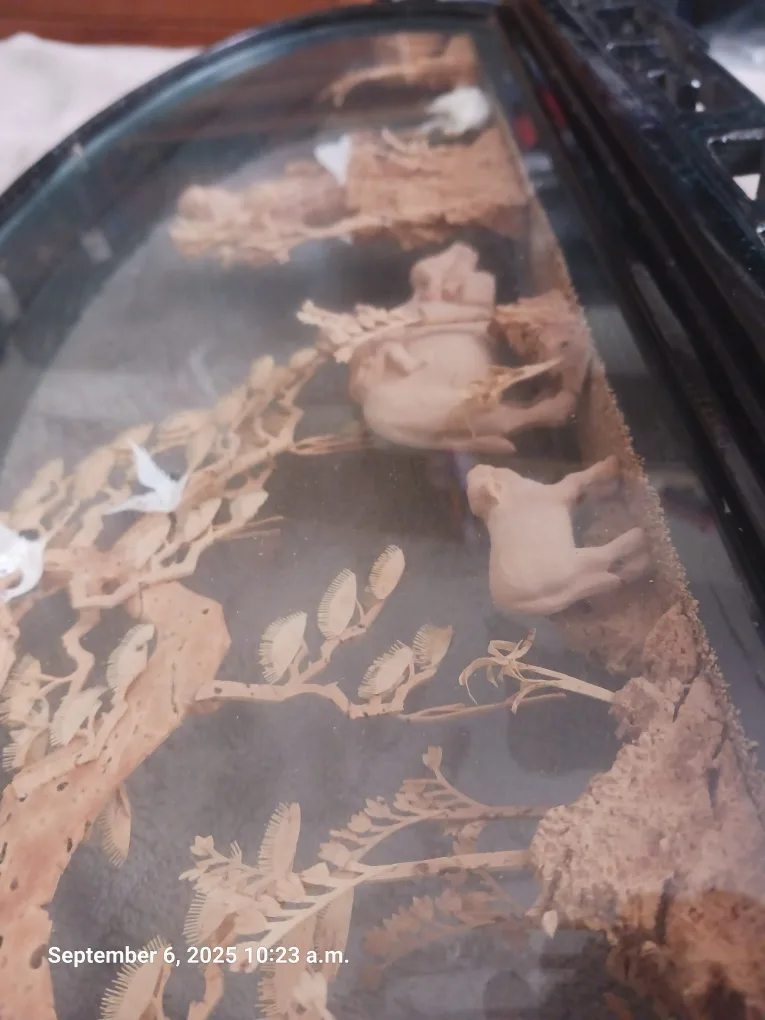 Vintage Chinese Cork Art Shadow Box image indicator(5)