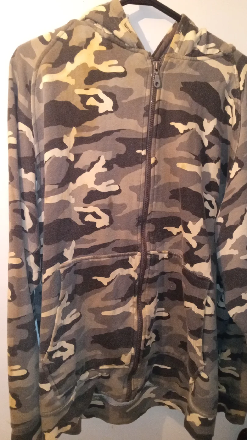 R&R Sport Camo Zip Hoodie - XL thumbnail