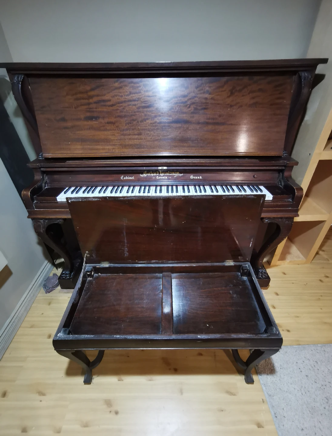 Antique Gerhard Heintzman Piano With Bench - photo 4