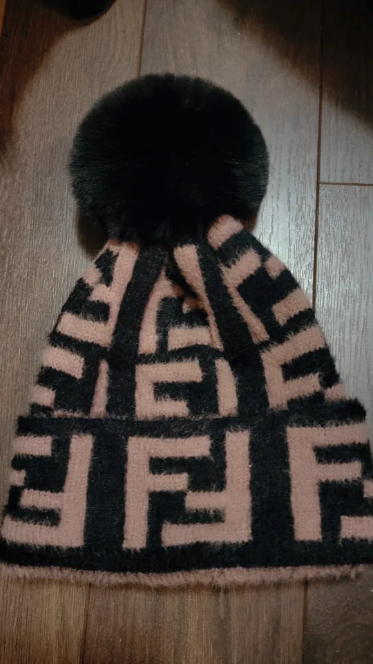 Fendi Wool Beanie with large Pom Pom thumbnail