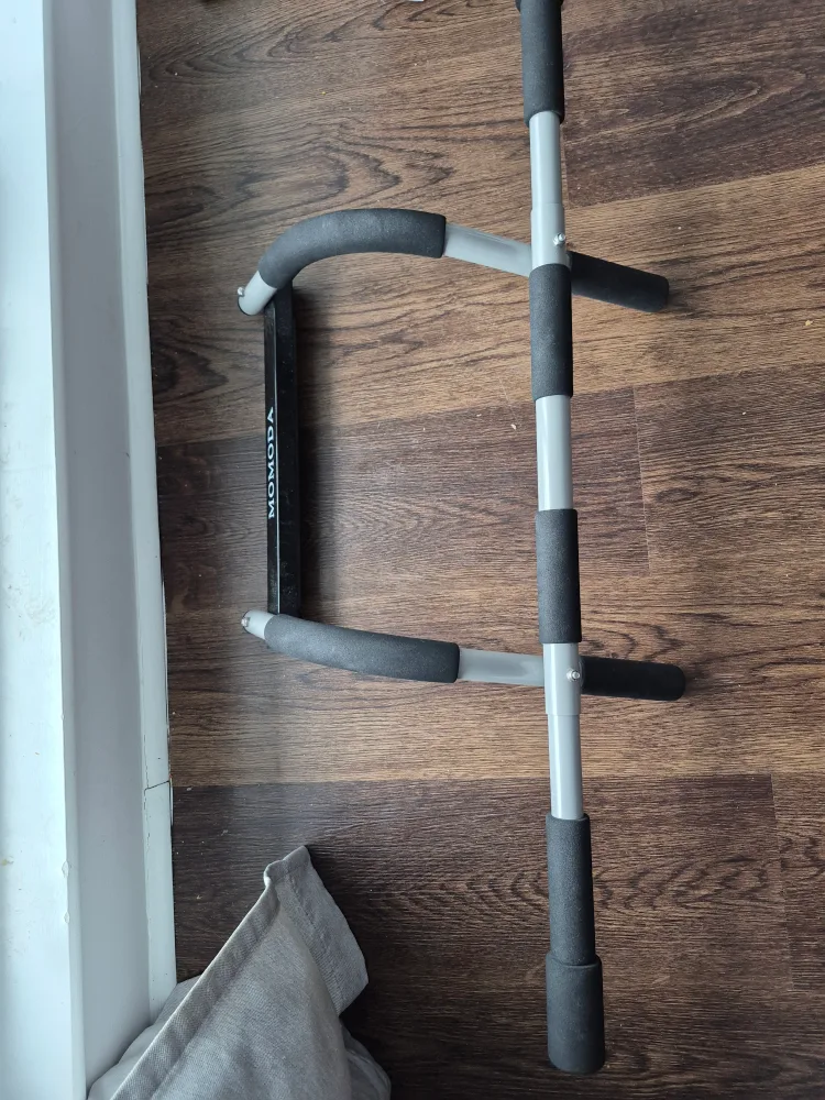 MOMODA Pull Up Bar thumbnail