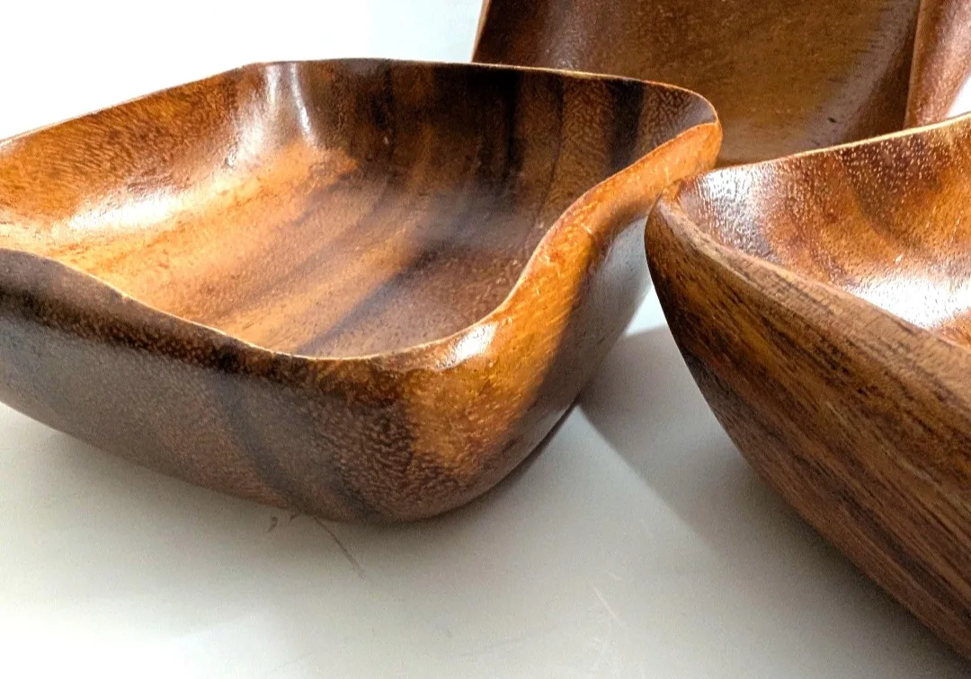 Wooden Salad Bowl Trio ~ Retro Kitchenware image indicator(8)