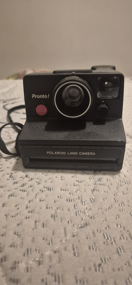 Polaroid Pronto! Land Camera
