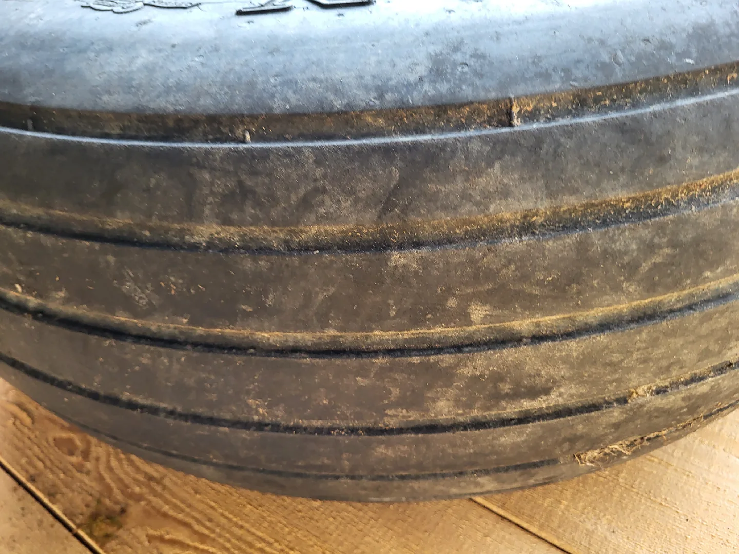 New & Used 11L15 Implement Tires and Wheels image indicator(5)