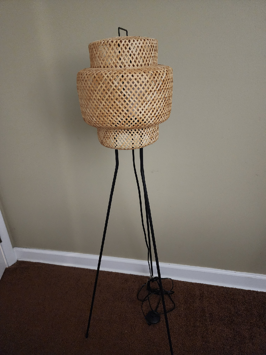 IKEA Böja Floor Lamp - Woven Bamboo Shade 🥕 - photo 3