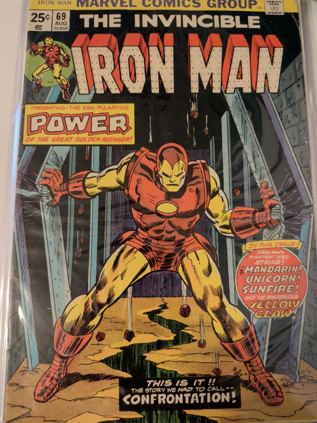 The Invincible Iron Man Comic #69 thumbnail