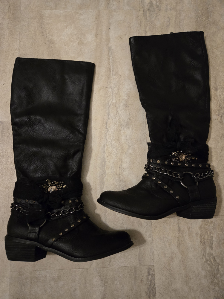 New Black Knee-High Boots with Chain Detail - photo 2