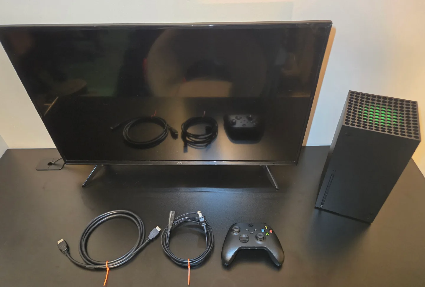 Xbox Series X 1TB / CLEAN + READY TO PLAY image indicator(8)