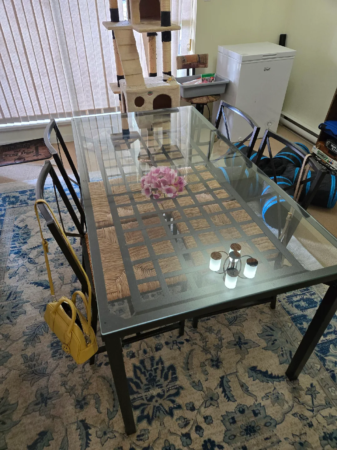 Glass Top Dining Table with Woven Chairs image indicator(6)