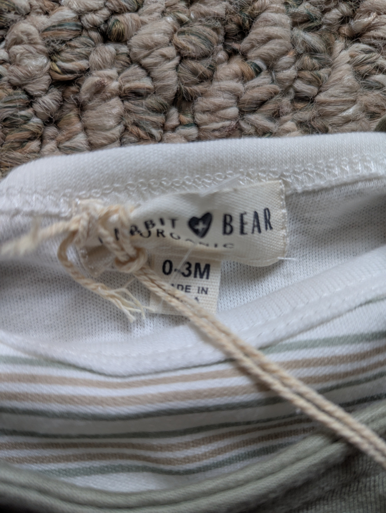 New Rabbit Bear Organic Outfit & Beverly Hills Polo Club Sandals - photo 3