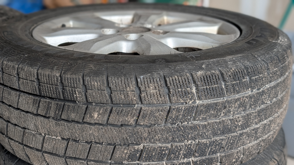 16-inch Winter Tires with 5-spoke Alloy Wheels (Set of 4) - photo 3