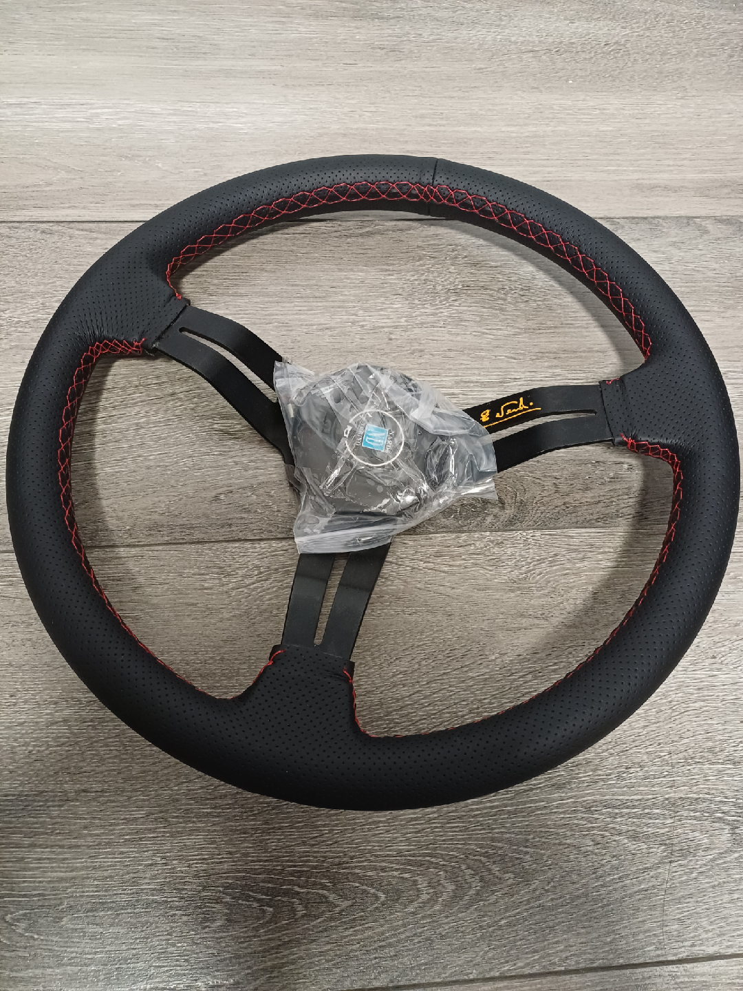 Nardi Torino Steering Wheel - Black Leather, Red Stitching - photo 4
