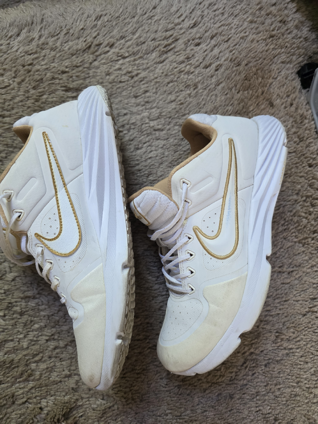 Nike CJ9888-100 Softball Cleats - Size 9