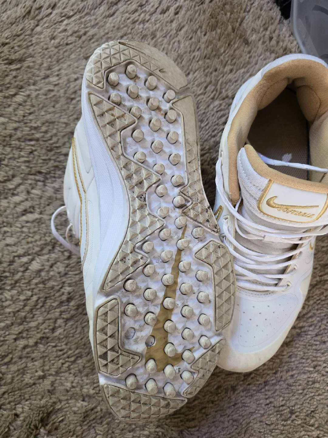 Nike CJ9888-100 Softball Cleats - Size 9 - photo 2