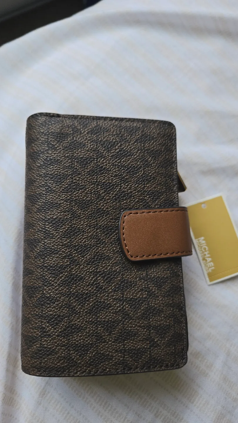 New Michael Kors Brown Wallet image indicator(4)