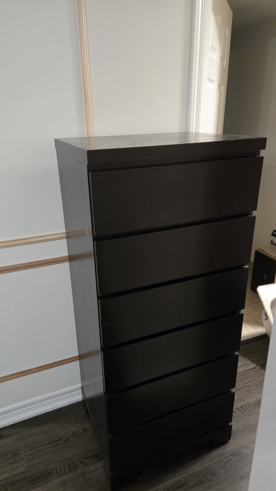 Dark Brown wooden 6-Drawer Dresser