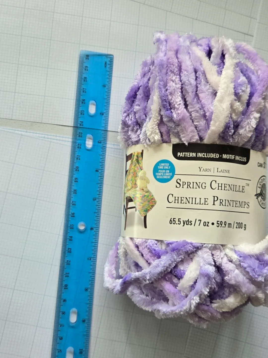 New Spring Chenille Yarn - Lilac/White 🌸💜 image indicator(2)