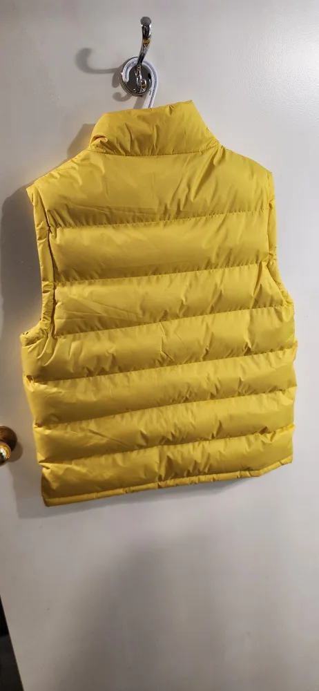 Canada Weather Gear Yellow Puffer Vest - Size M image indicator(3)