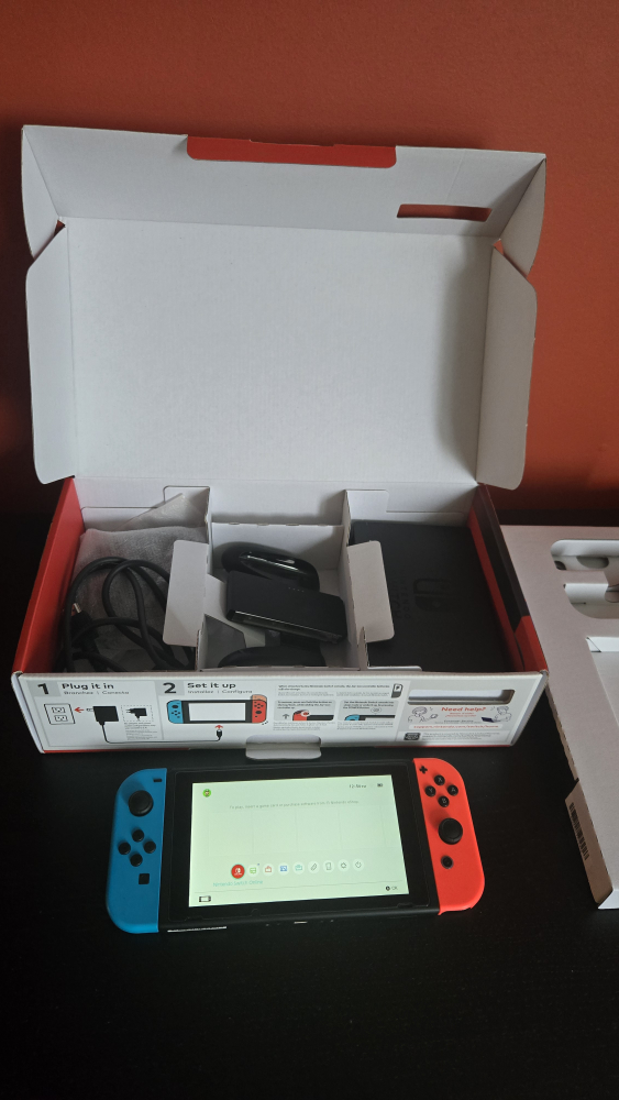 Nintendo Switch Console V2 with Box - photo 2
