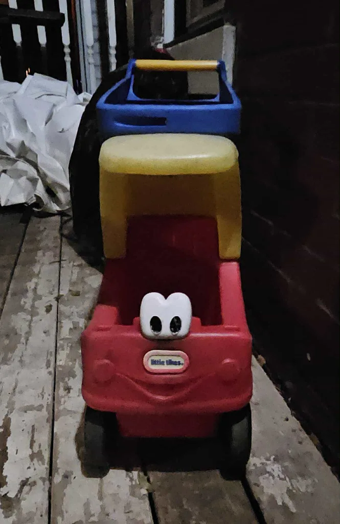 Little Tikes Cozy Shopping Cart Ride-On thumbnail