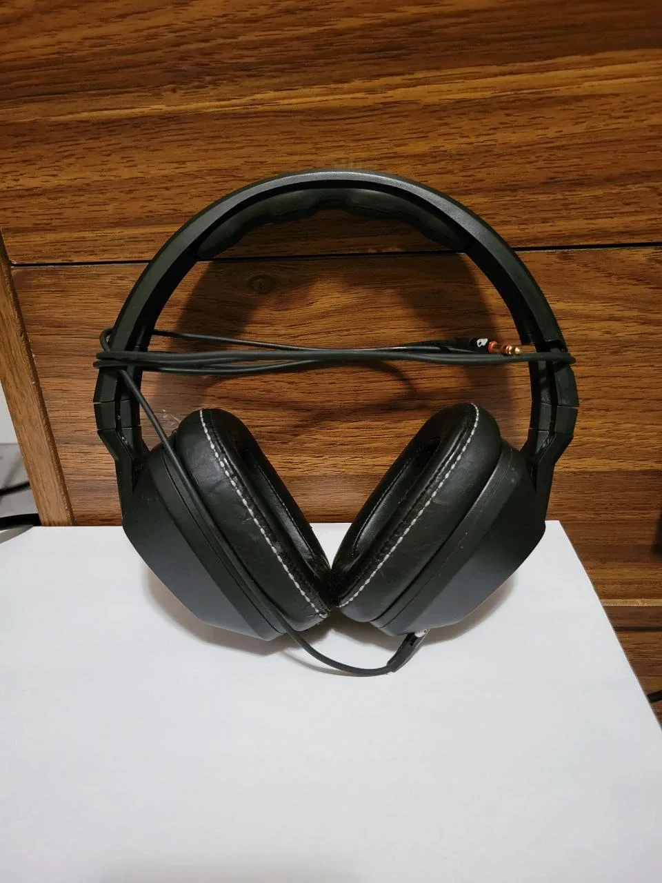Skullcandy Crusher Sound Isolating Wireless Headphones with Mic thumbnail