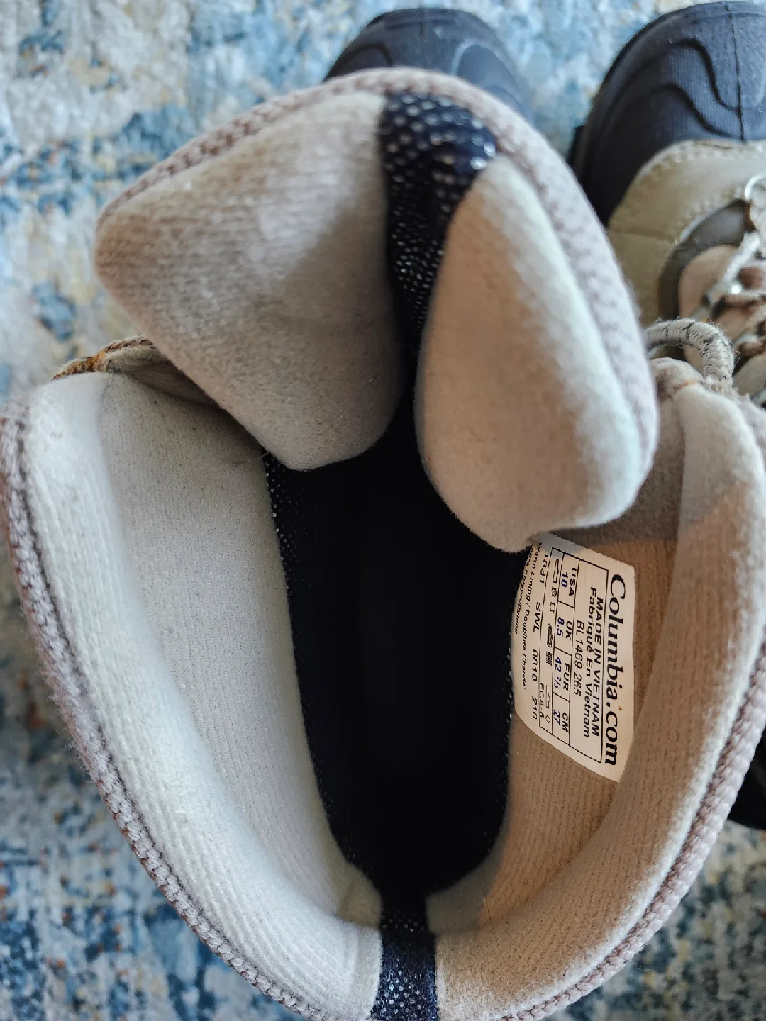 Columbia Winter Boots - Men's Size 10 (EU 42 2/3) image indicator(6)