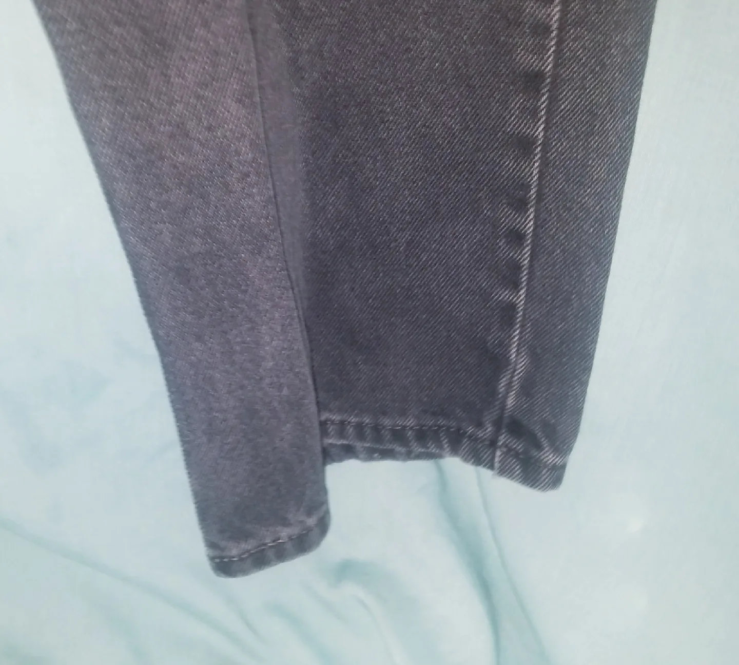 Vintage Black Levi's Strauss and Co. Mens Jeans 40 X 34 image indicator(4)