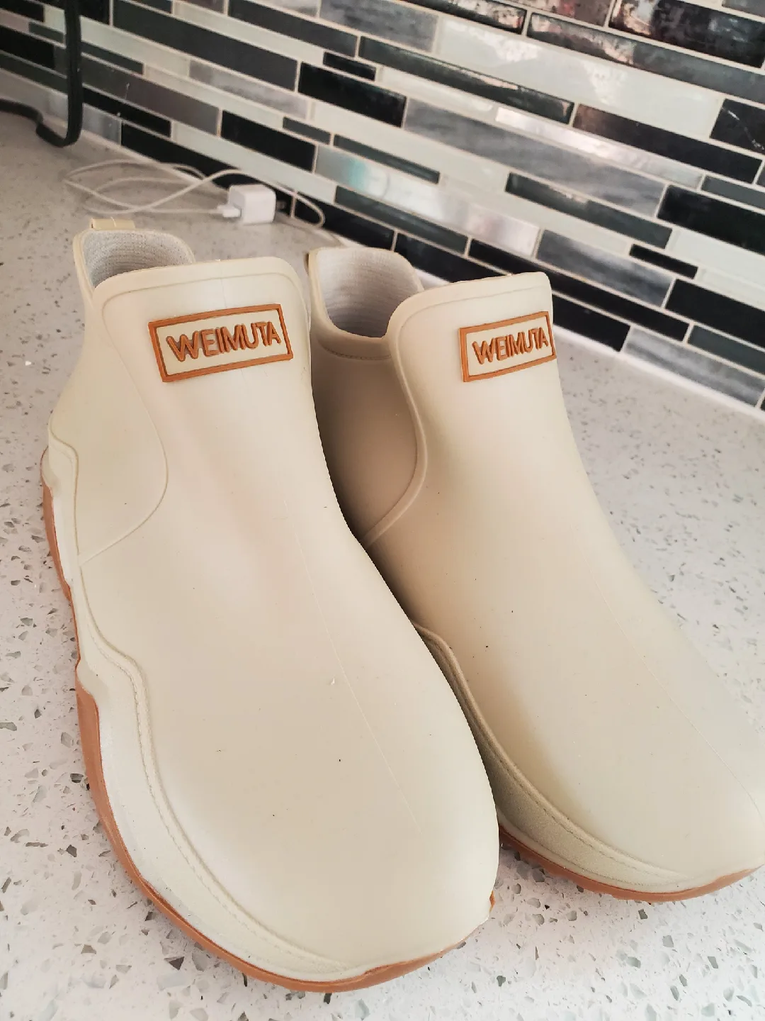 Weimuta Beige Rain Boots - Size 39 image indicator(2)