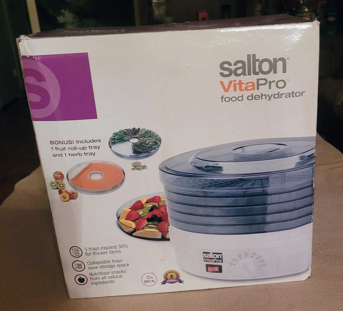 🥕Salton VitaPro Food Dehydrator - Like New! thumbnail
