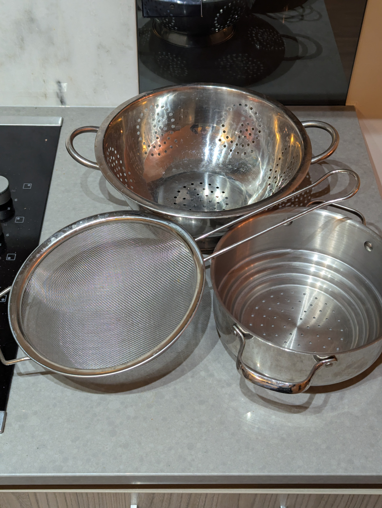 Stainless Steel Colanders + Steamer