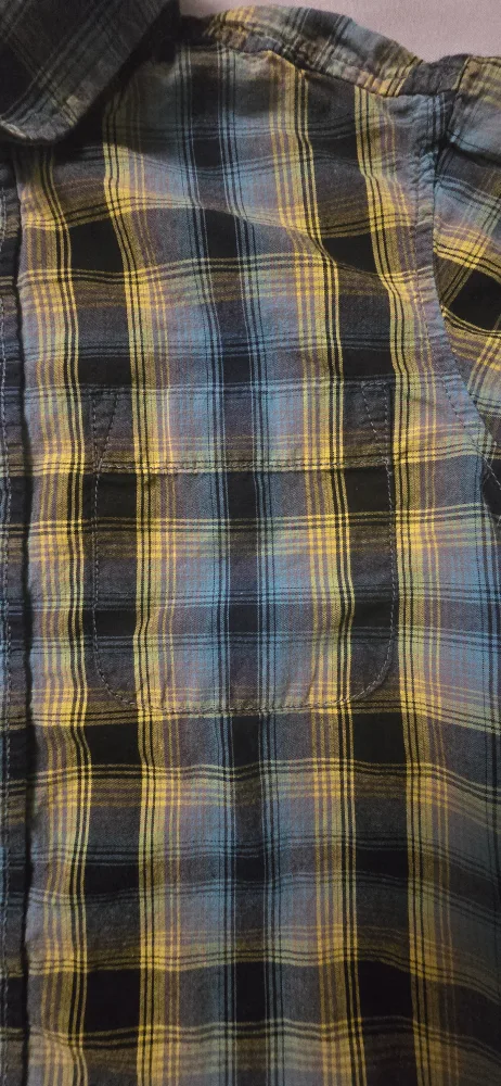 Boys Old Navy Plaid Shirt - Size 6-7 (S) image indicator(5)