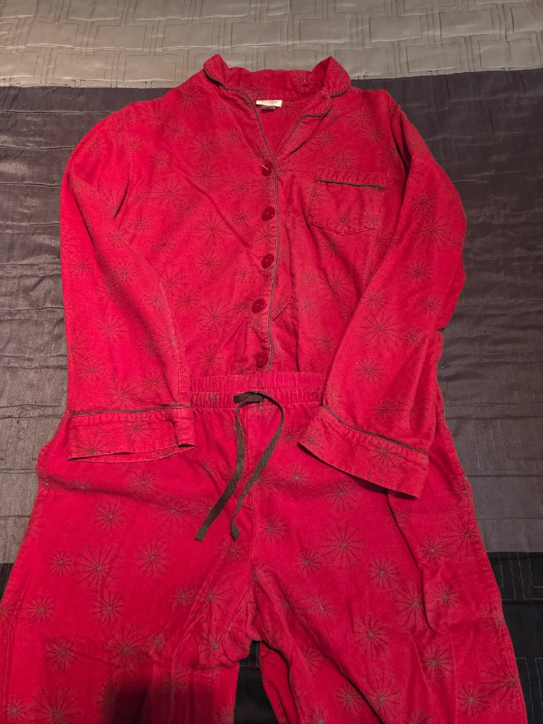 FREE La Senza pijama set, size M (long sleeve long pant) thumbnail