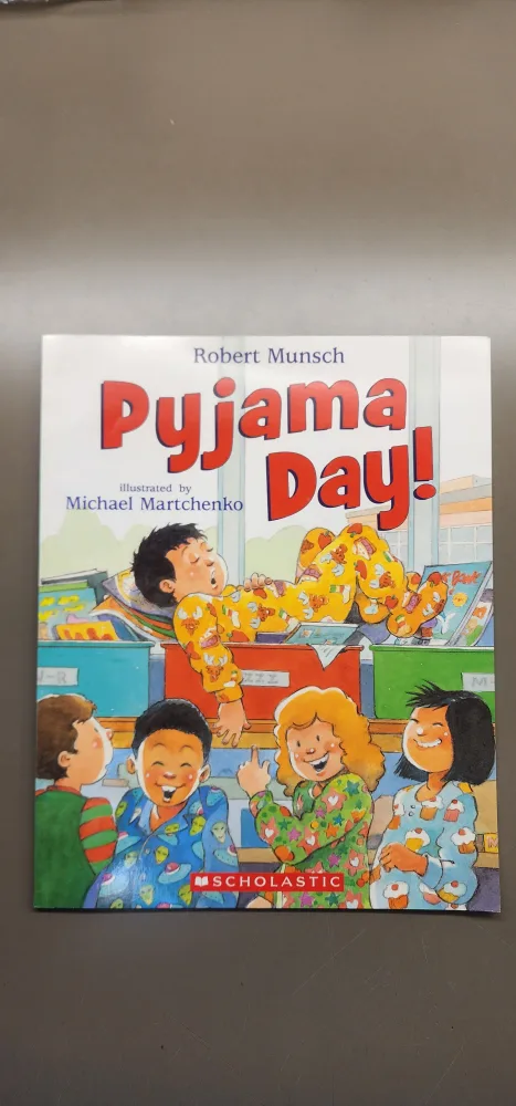 Pyjama Day! by Robert Munsch thumbnail