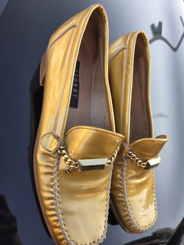 Stuart Weitzman Loafers - Size 7.5. 🥕 - photo 2