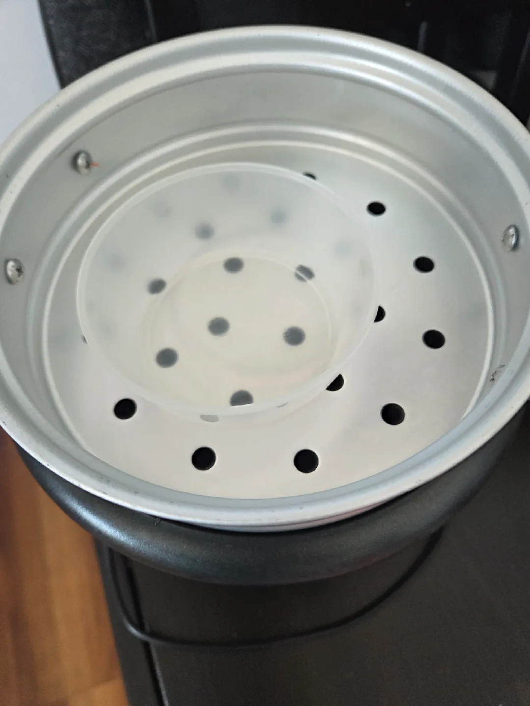 Aroma 6-Cup Rice Cooker & Food Steamer image indicator(3)