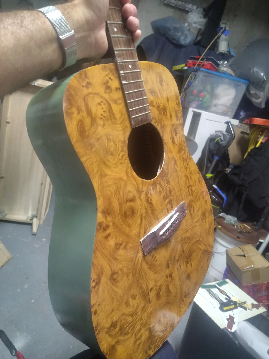 Yamaha F325 Acoustic Guitar thumbnail