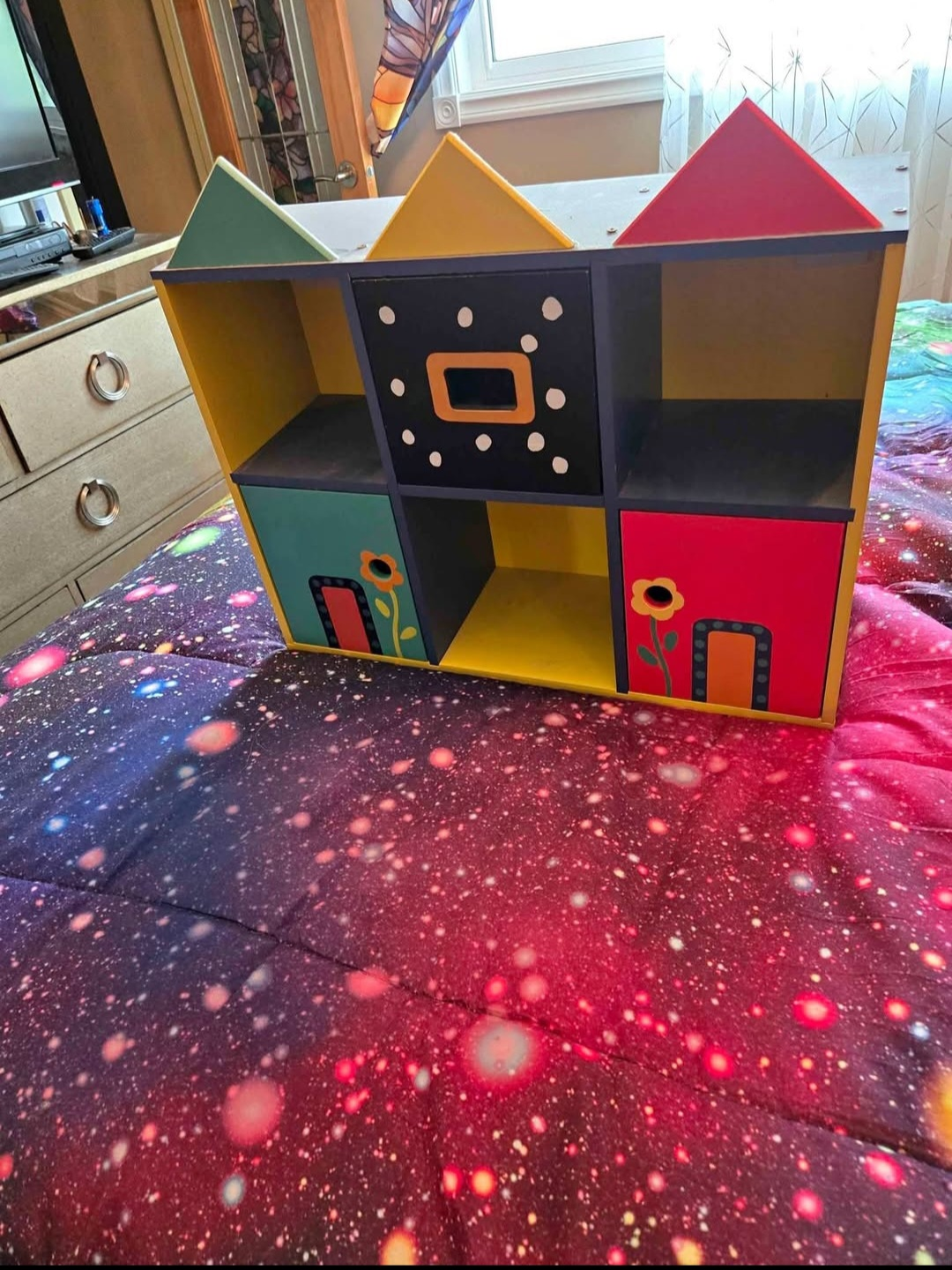 Children's House-Shaped Storage & Play Furniture
