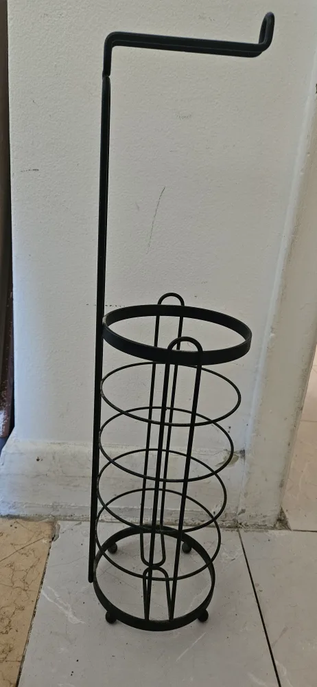 Black Metal Toilet Paper Holder Stand