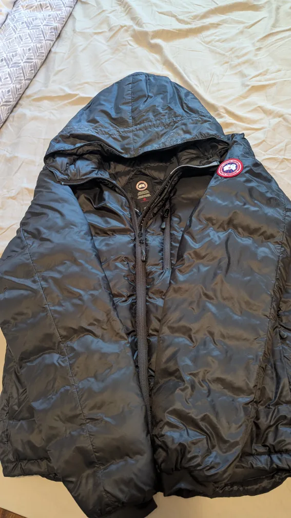 Canada Goose Black Down Jacket image indicator(2)